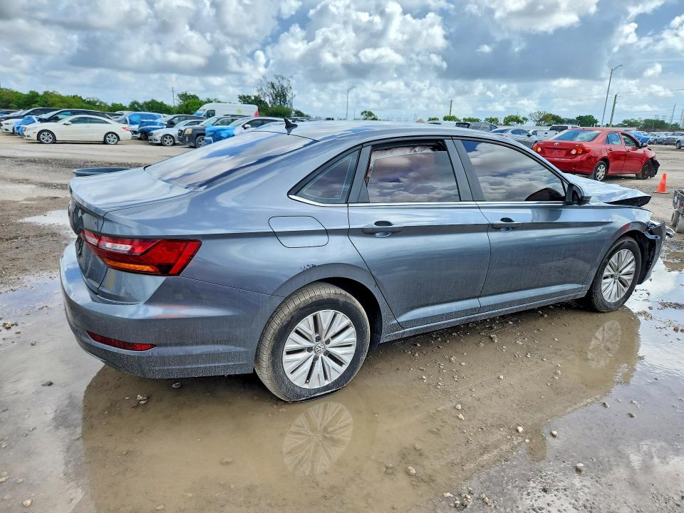 Продажа на аукционе авто 2019 Volkswagen Jetta, vin: 3VWCB7BU2KM141083, номер лота: 53972256