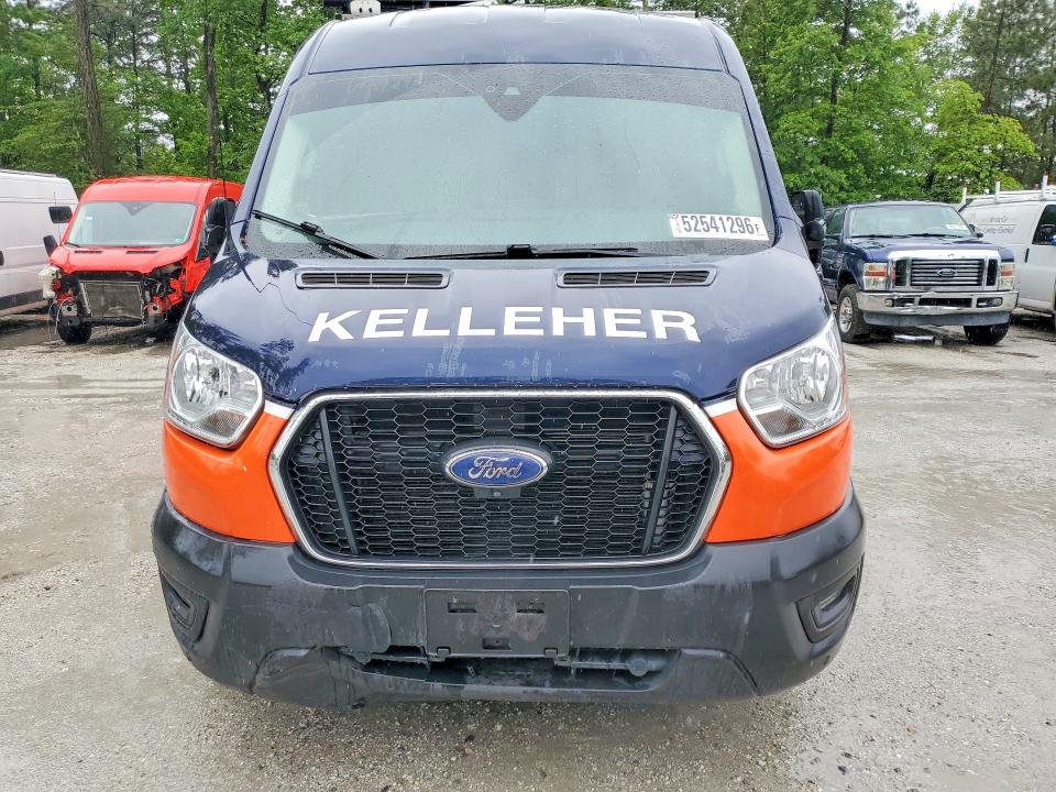 52541296 :رقم المزاد ، 1FTBR1CG9MKA65064 vin ، 2021 Ford Transit مزاد بيع