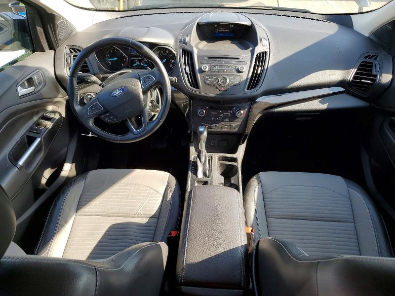 2017 Ford Escape მანქანა იყიდება აუქციონზე, vin: 1FMCU0G96HUE16799, აუქციონის ნომერი: 53320106