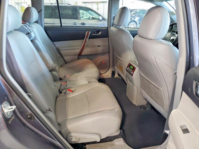 54812696 :رقم المزاد ، 5TDDK3EHXDS249503 vin ، 2013 Toyota Highlander مزاد بيع