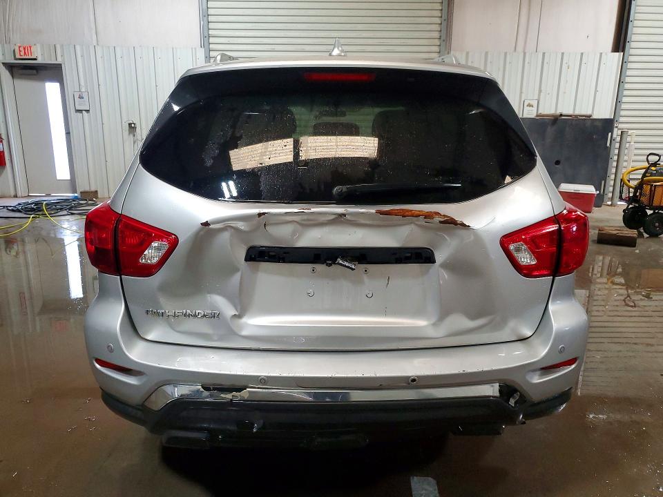 54113336 :رقم المزاد ، 5N1DR2MN4KC628567 vin ، 2019 Nissan Pathfinder مزاد بيع