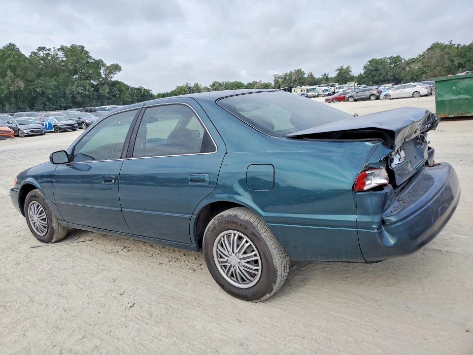 52994276 :رقم المزاد ، 4T1BG22K5WU253245 vin ، 1998 Toyota Camry مزاد بيع