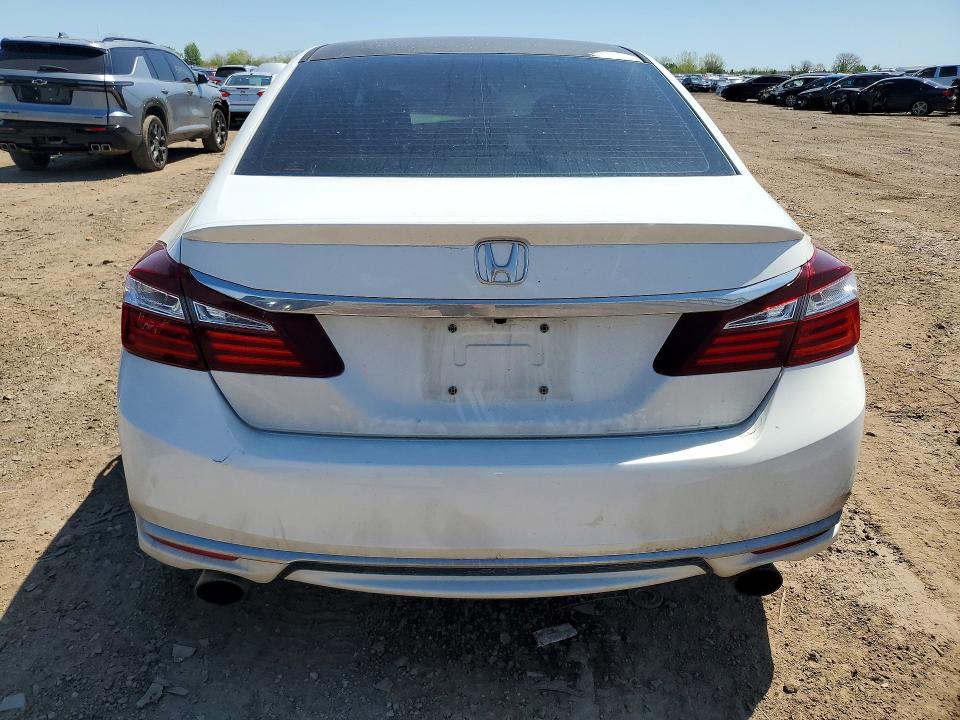 Продажа на аукционе авто 2017 Honda Accord, vin: 1HGCR2F56HA017295, номер лота: 52613126
