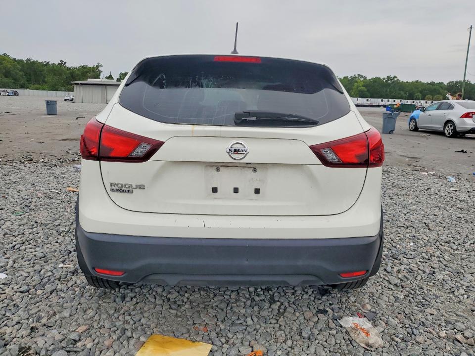 53402536 :رقم المزاد ، JN1BJ1CP2KW231537 vin ، 2019 Nissan Rogue Sport مزاد بيع