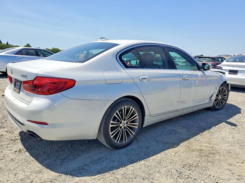54786636 :رقم المزاد ، WBAJE5C51JG918050 vin ، 2018 Bmw 540 مزاد بيع