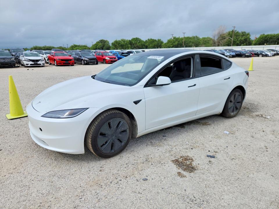 Продажа на аукционе авто 2024 Tesla Model 3, vin: 5YJ3E1EA8RF772735, номер лота: 55046496