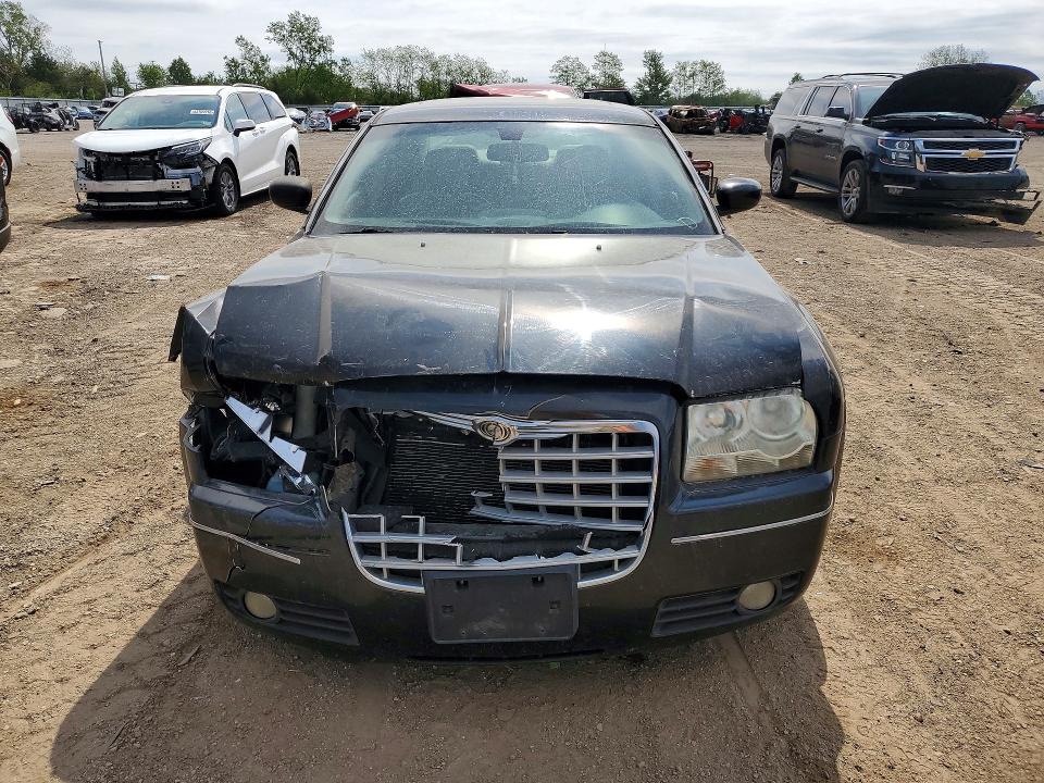 Продажа на аукционе авто 2006 Chrysler 300, vin: 2C3KA53G76H206713, номер лота: 53632716
