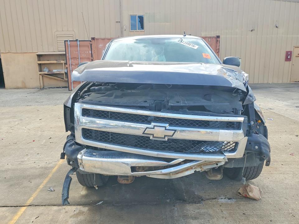 54399016 :رقم المزاد ، 1GCRCSE03BZ130291 vin ، 2011 Chevrolet Silverado مزاد بيع