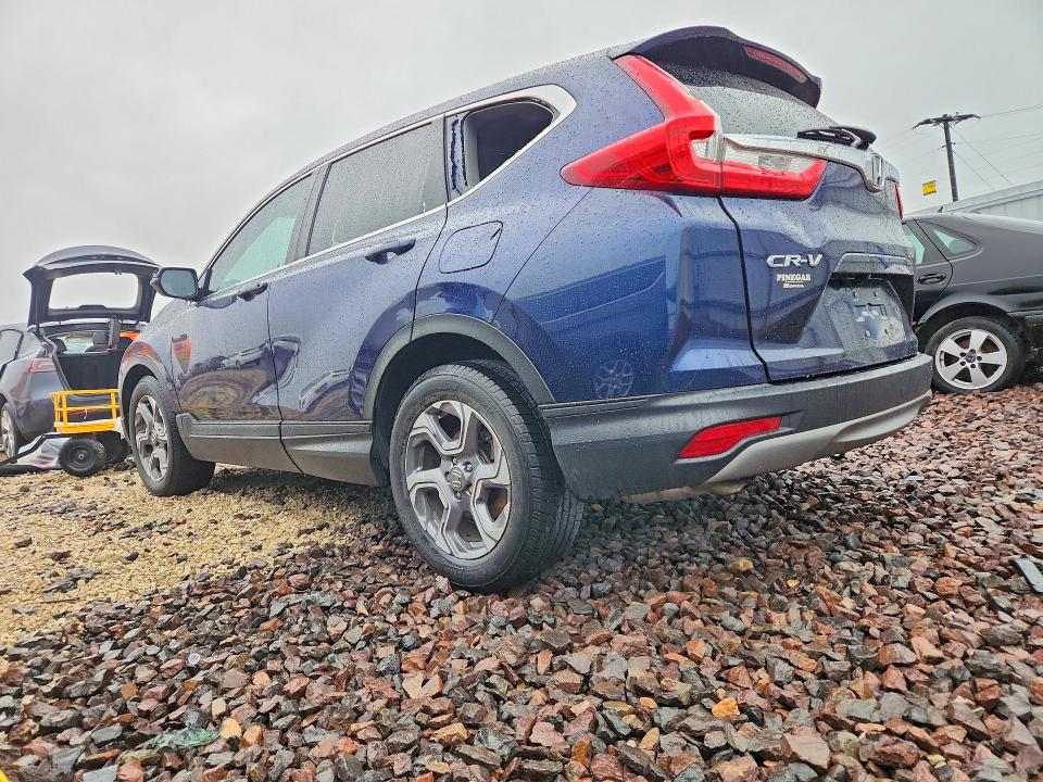 54349026 :رقم المزاد ، 7FARW1H85JE015445 vin ، 2018 Honda Cr-v مزاد بيع