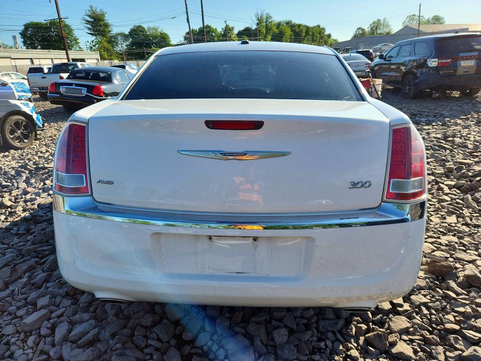 2014 Chrysler 300 მანქანა იყიდება აუქციონზე, vin: 2C3CCARG3EH206351, აუქციონის ნომერი: 54609156