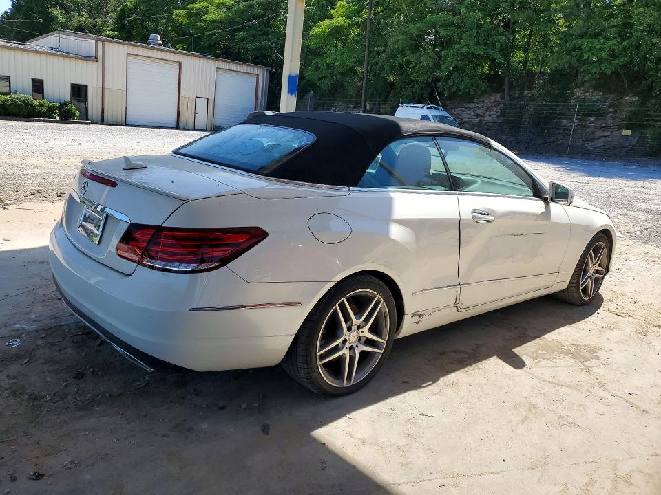 53918686 :رقم المزاد ، WDDKK6FFXFF299266 vin ، 2015 Mercedes-benz E مزاد بيع