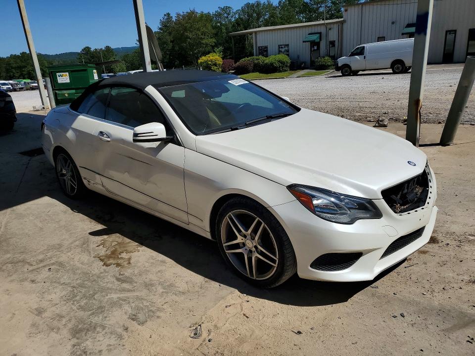 53918686 :رقم المزاد ، WDDKK6FFXFF299266 vin ، 2015 Mercedes-benz E مزاد بيع