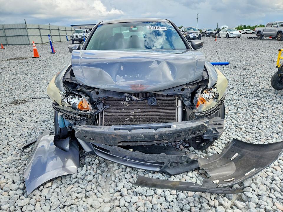 54271516 :رقم المزاد ، 1HGCP2F36CA100559 vin ، 2012 Honda Accord مزاد بيع