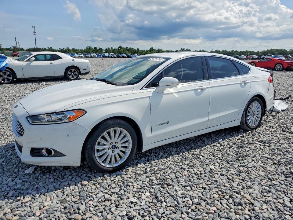Продаж на аукціоні авто 2015 Ford Fusion, vin: 3FA6P0LU3FR301445, номер лоту: 54411376