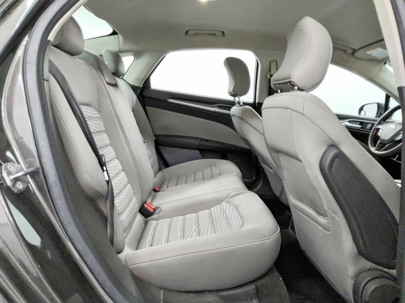 51163116 :رقم المزاد ، 3FA6P0G74GR147401 vin ، 2016 Ford Fusion مزاد بيع