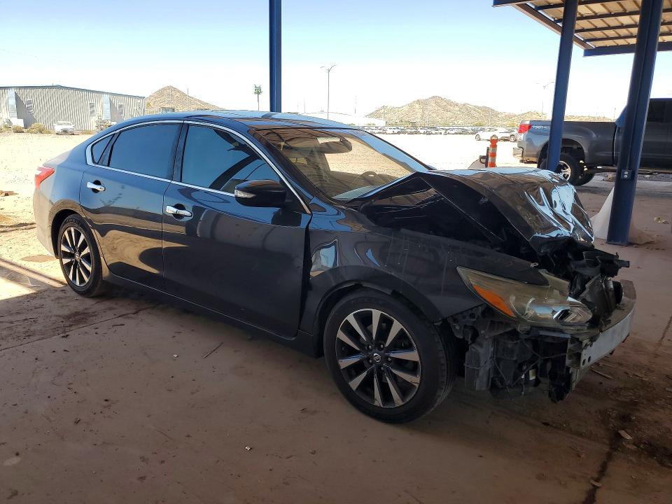 53130836 :رقم المزاد ، 1N4AL3AP0GC247204 vin ، 2016 Nissan Altima مزاد بيع