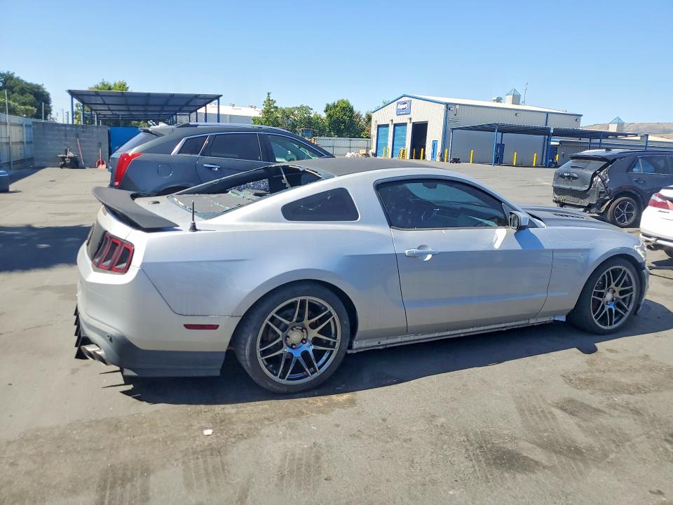 Продажа на аукционе авто 2012 Ford Mustang, vin: 1ZVBP8CF9C5240896, номер лота: 54102246