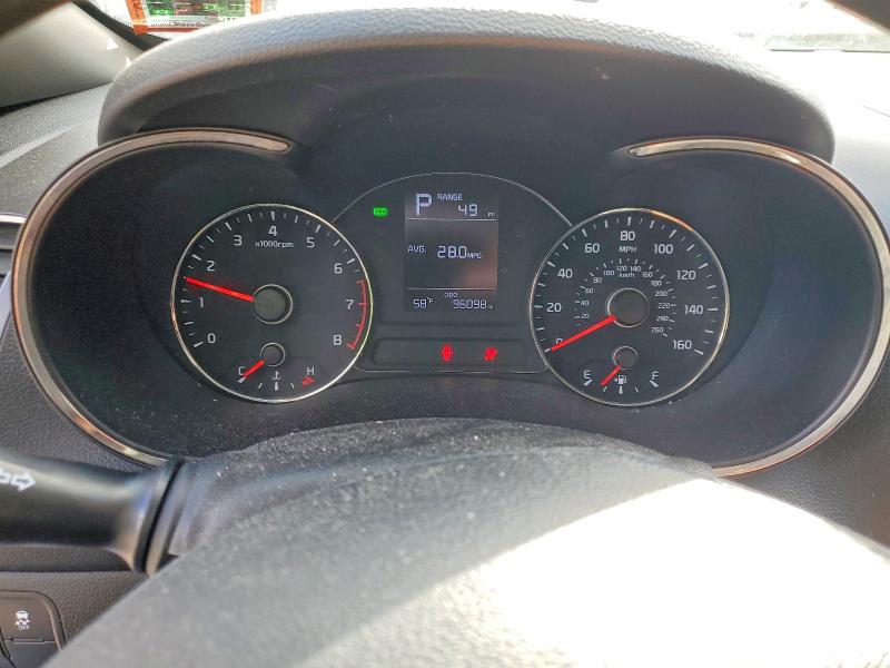 53622226 :رقم المزاد ، 3KPFK4A73JE178100 vin ، 2018 Kia Forte مزاد بيع