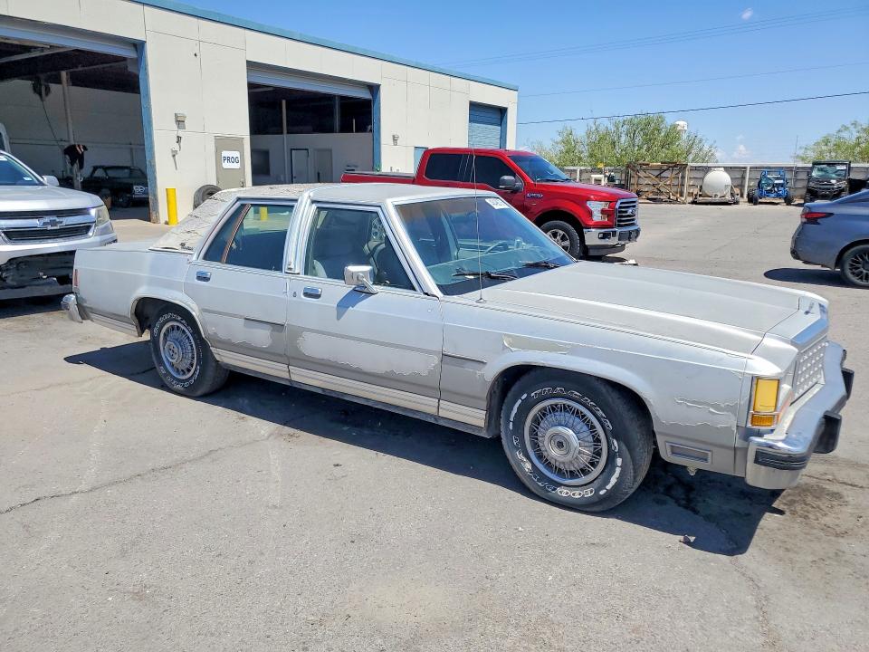 48498376 :رقم المزاد ، 2FABP74F5HX145498 vin ، 1987 Ford Crown Victoria مزاد بيع