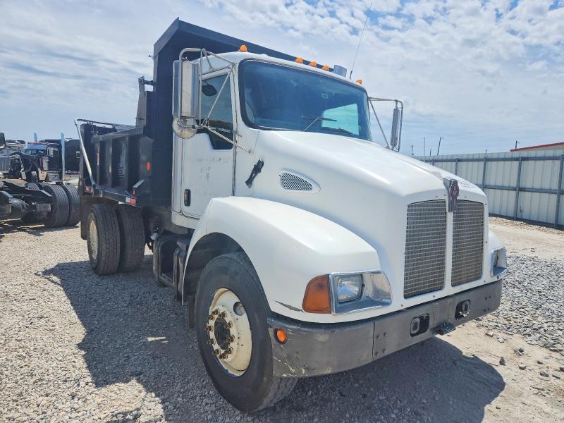 Продажа на аукционе авто 2003 Kenworth Construction, vin: 2NKMHD7X43M388442, номер лота: 52855386