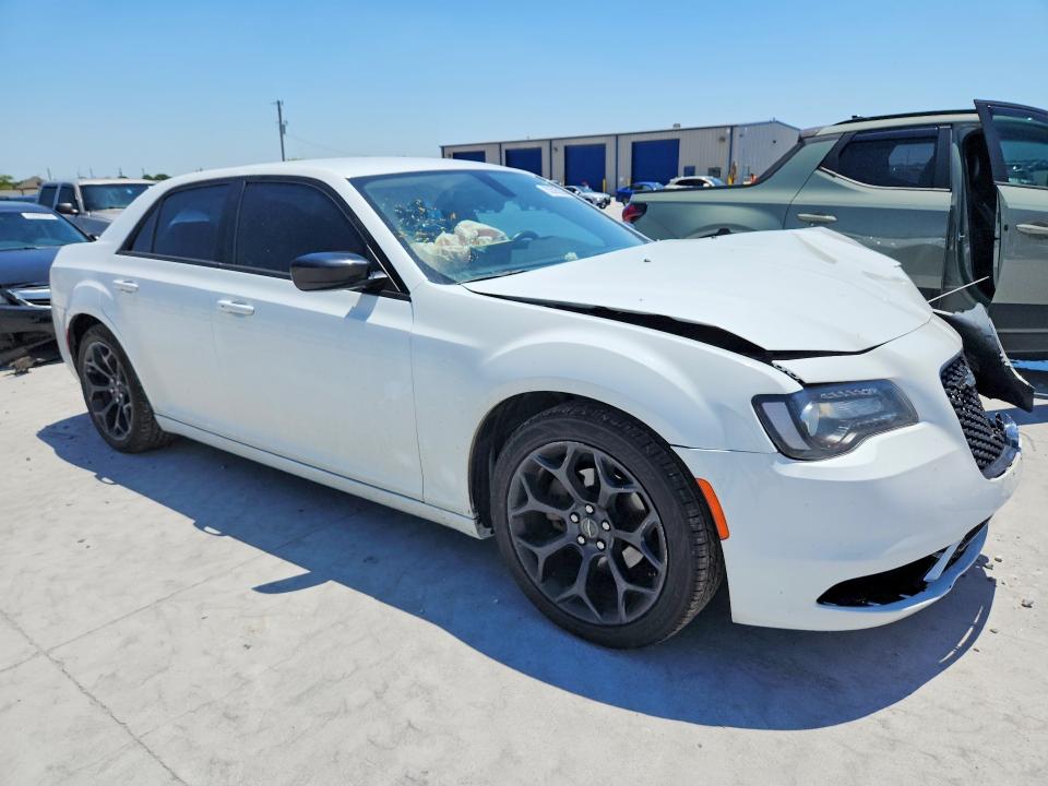 53585296 :رقم المزاد ، 2C3CCAAG7KH614147 vin ، 2019 Chrysler 300 مزاد بيع