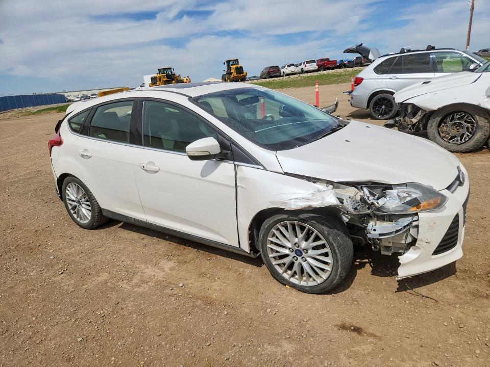 55023236 :رقم المزاد ، 1FADP3N25EL261323 vin ، 2014 Ford Focus مزاد بيع