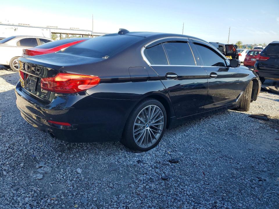 54680006 :رقم المزاد ، WBAJA5C55JG899627 vin ، 2018 Bmw 530 مزاد بيع