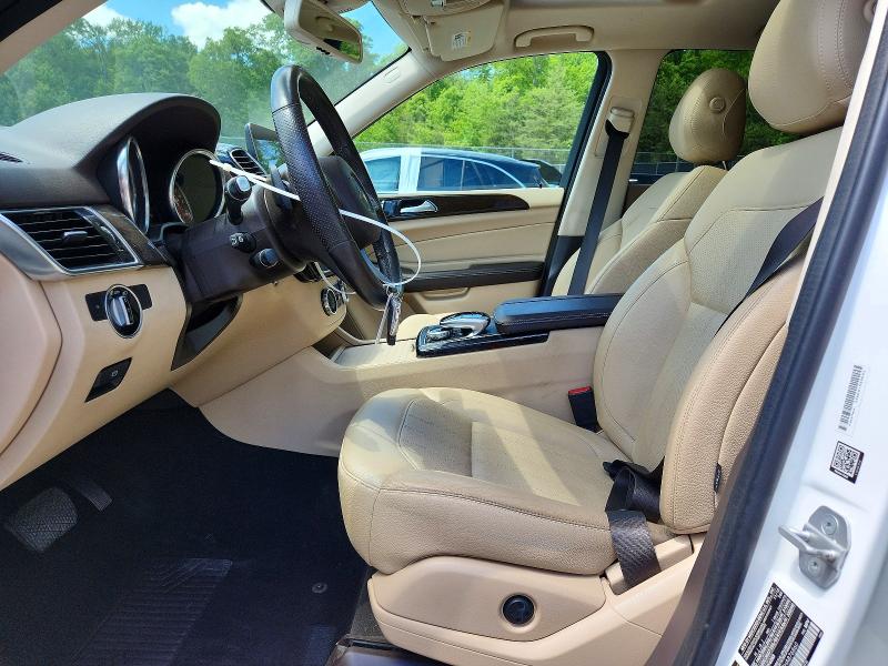 53011756 :رقم المزاد ، 4JGDA5HB7HA876860 vin ، 2017 Mercedes-benz Gle مزاد بيع