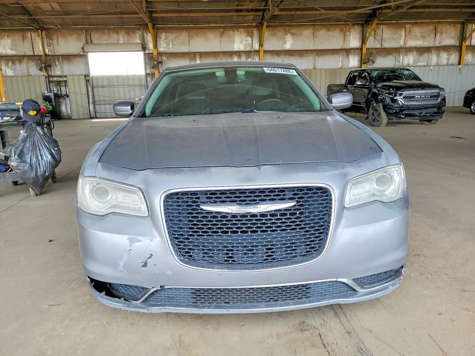 54017486 :رقم المزاد ، 2C3CCAAG9FH872112 vin ، 2015 Chrysler 300 مزاد بيع