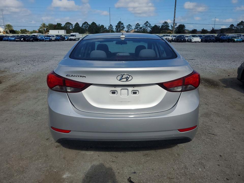 Продажа на аукционе авто 2016 Hyundai Elantra, vin: 5NPDH4AEXGH739658, номер лота: 53752976