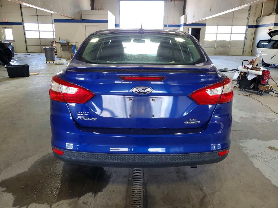 52060416 :رقم المزاد ، 1FAHP3F26CL445358 vin ، 2012 Ford Focus مزاد بيع