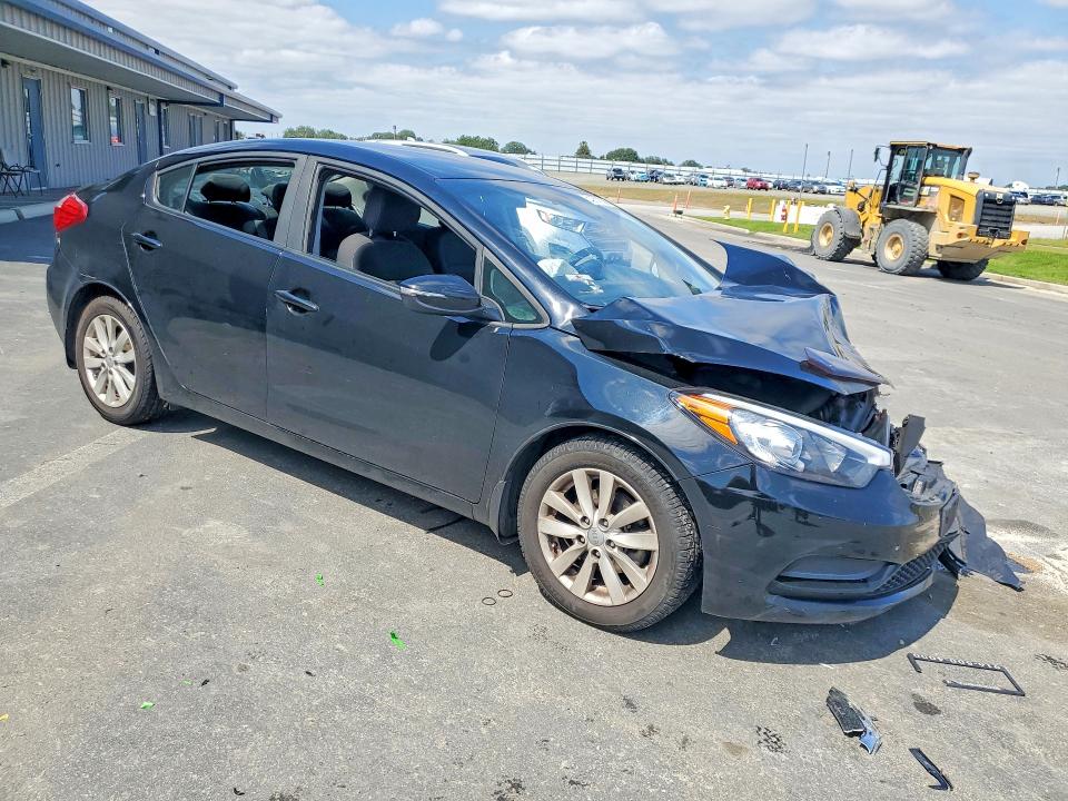 Продажа на аукционе авто 2016 Kia Forte, vin: KNAFX4A64G5590598, номер лота: 52267356