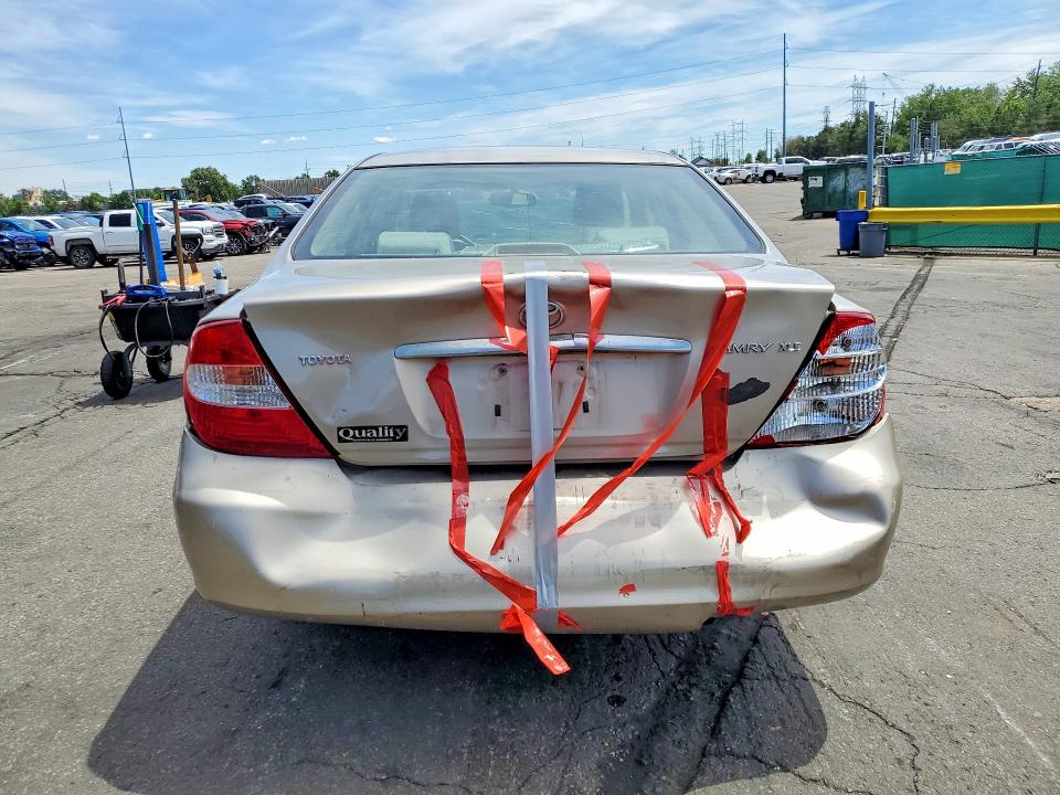 2003 Toyota Camry მანქანა იყიდება აუქციონზე, vin: 4T1BE32K73U723704, აუქციონის ნომერი: 54697196