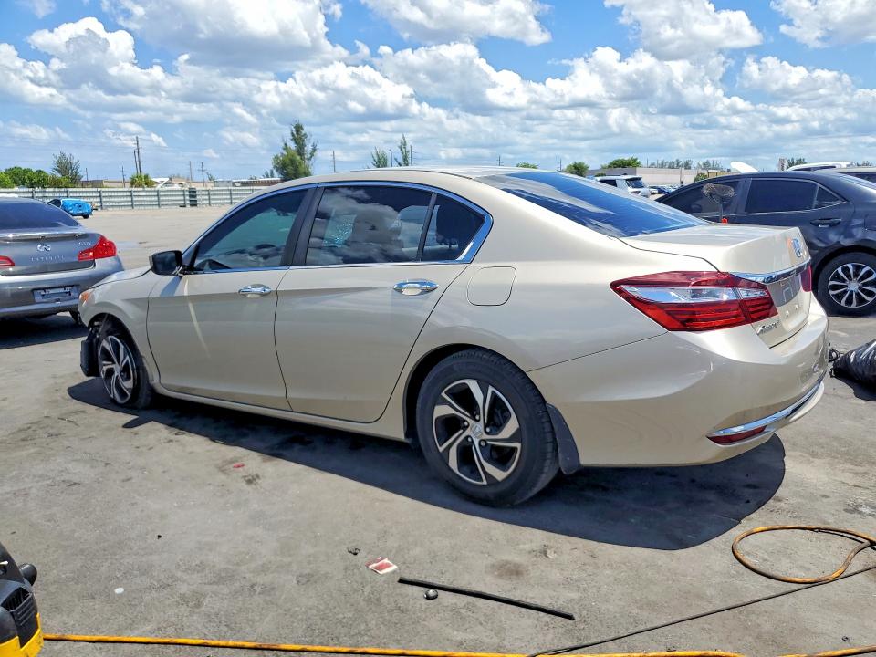 Продажа на аукционе авто 2017 Honda Accord, vin: 1HGCR2F37HA139386, номер лота: 53722906