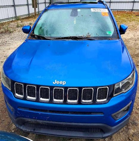 52932986 :رقم المزاد ، 3C4NJCBB9JT461575 vin ، 2018 Jeep Compass مزاد بيع