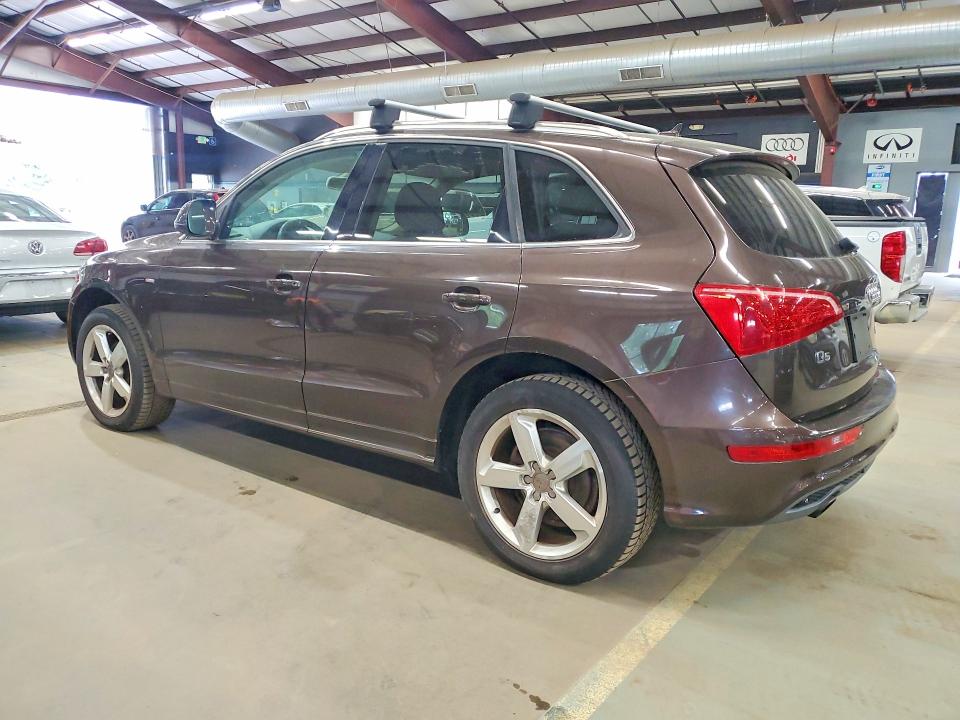 Продажа на аукционе авто 2011 Audi Q5, vin: WA1DKAFP2BA047348, номер лота: 55379216