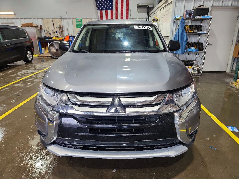 2018 Mitsubishi Outlander მანქანა იყიდება აუქციონზე, vin: JA4AZ3A35JJ003616, აუქციონის ნომერი: 55049106
