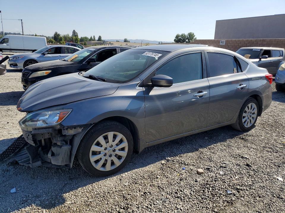 Продажа на аукционе авто 2016 Nissan Sentra, vin: 3N1AB7AP5GY256656, номер лота: 53179746