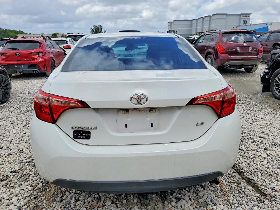 Aukcja sprzedaży 2018 Toyota Corolla, vin: 5YFBURHE8JP794965, numer aukcji: 54488296