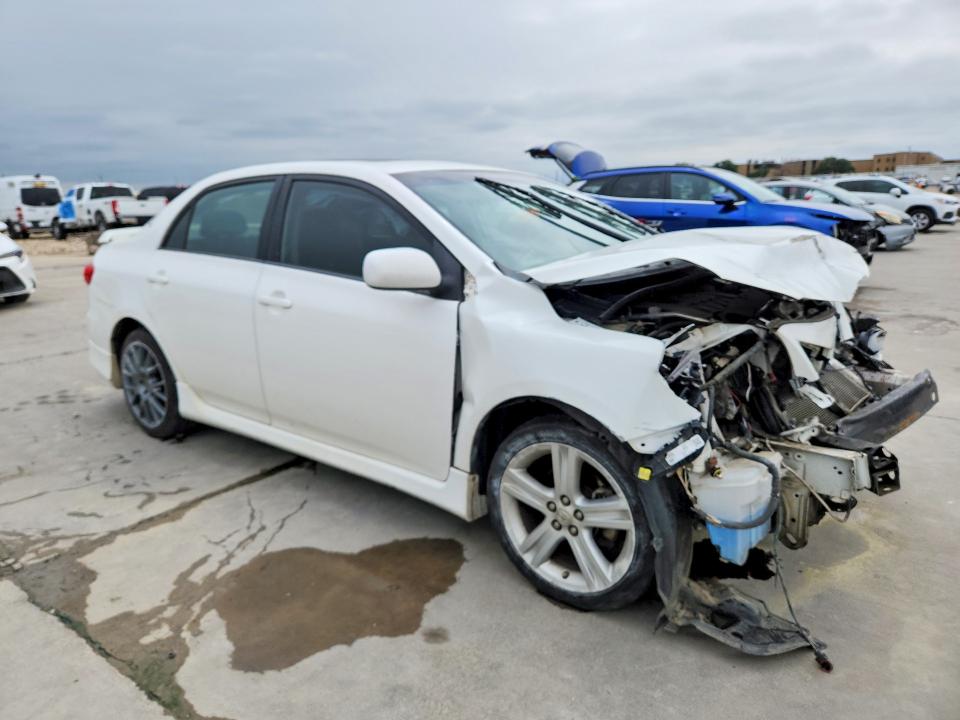 Продажа на аукционе авто 2013 Toyota Corolla, vin: 5YFBU4EE5DP090850, номер лота: 52376276