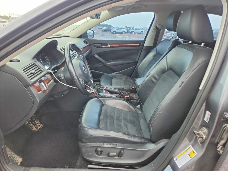 53925646 :رقم المزاد ، 1VWCN7A36DC024370 vin ، 2013 Volkswagen Passat مزاد بيع