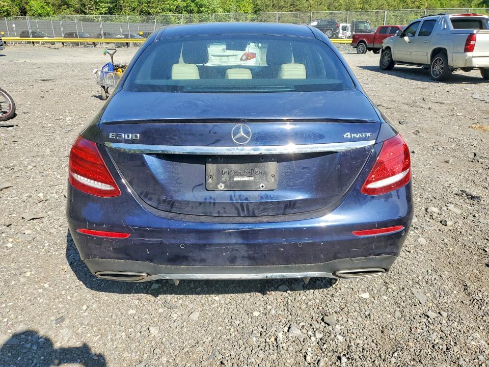 Продажа на аукционе авто 2018 Mercedes-benz E, vin: WDDZF4KB4JA404853, номер лота: 52403246