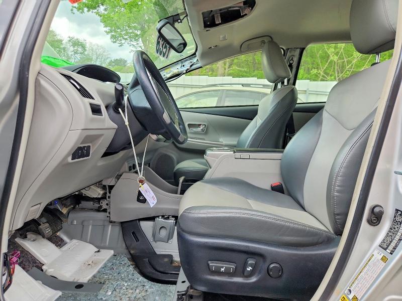53712816 :رقم المزاد ، JTDZN3EU5GJ045008 vin ، 2016 Toyota Prius V مزاد بيع