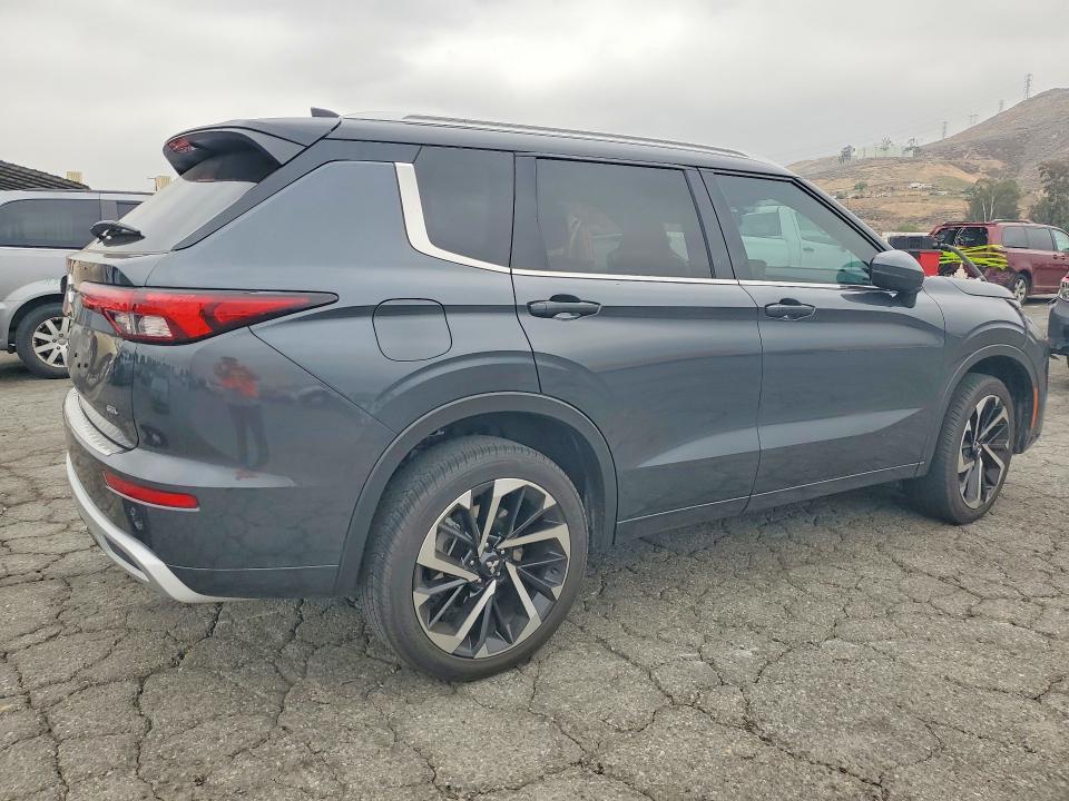 2024 Mitsubishi Outlander მანქანა იყიდება აუქციონზე, vin: JA4J3WA88RZ087281, აუქციონის ნომერი: 52962876