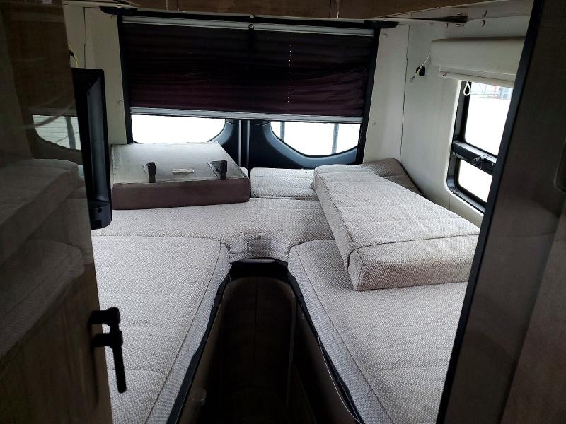 54836266 :رقم المزاد ، W1W8ED6Y2LP313138 vin ، 2020 Mercedes Benz Sprinter مزاد بيع