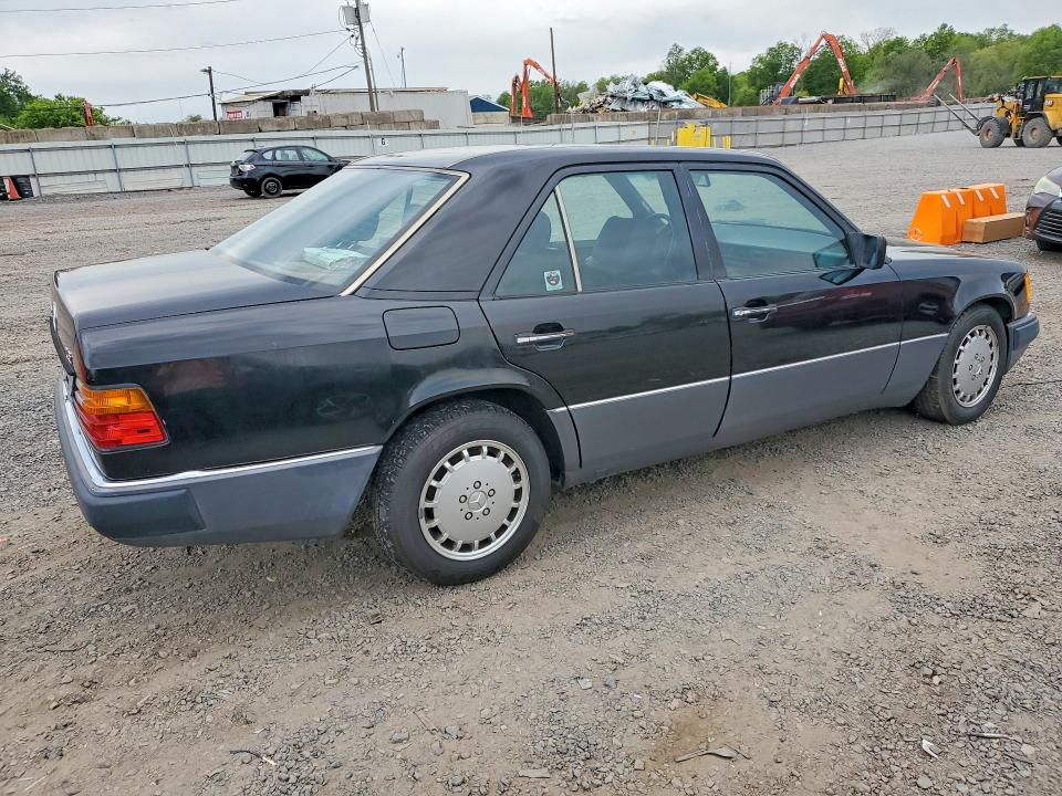 Продаж на аукціоні авто 1990 Mercedes-benz 300, vin: WDBEA26D8LB223693, номер лоту: 53633266