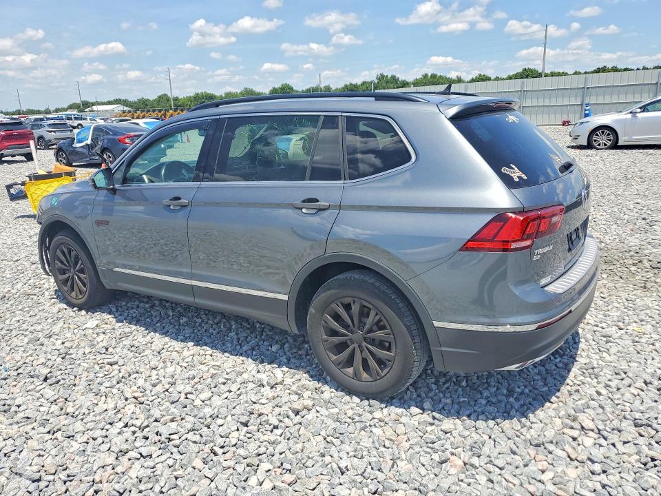 Продаж на аукціоні авто 2018 Volkswagen Tiguan, vin: 3VV3B7AX9JM023028, номер лоту: 53045336