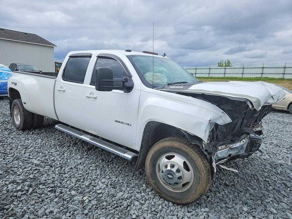 51960056 :رقم المزاد ، 1GC4K1C81EF137147 vin ، 2014 Chevrolet Silverado مزاد بيع