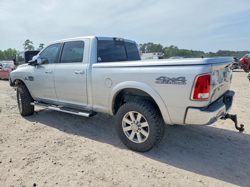 52910886 :رقم المزاد ، 3C6UR5GL3HG610378 vin ، 2017 Ram 2500 مزاد بيع