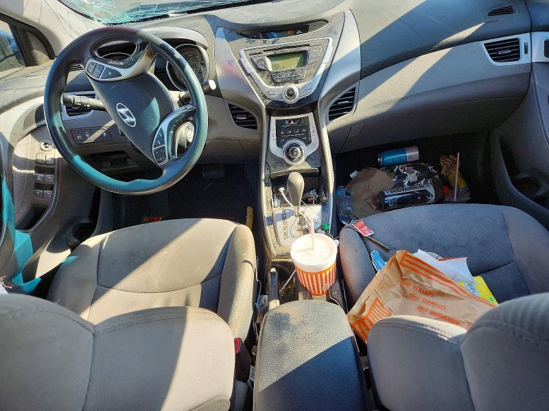 53323126 :رقم المزاد ، 5NPDH4AE9CH078277 vin ، 2012 Hyundai Elantra مزاد بيع